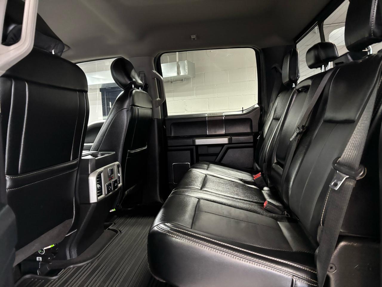 Ford Super Duty F-350 SRW  2021