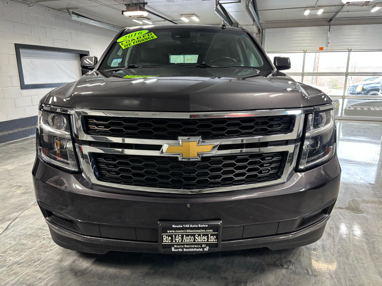 Chevrolet Suburban 4WD 4dr 1500 LT 2016