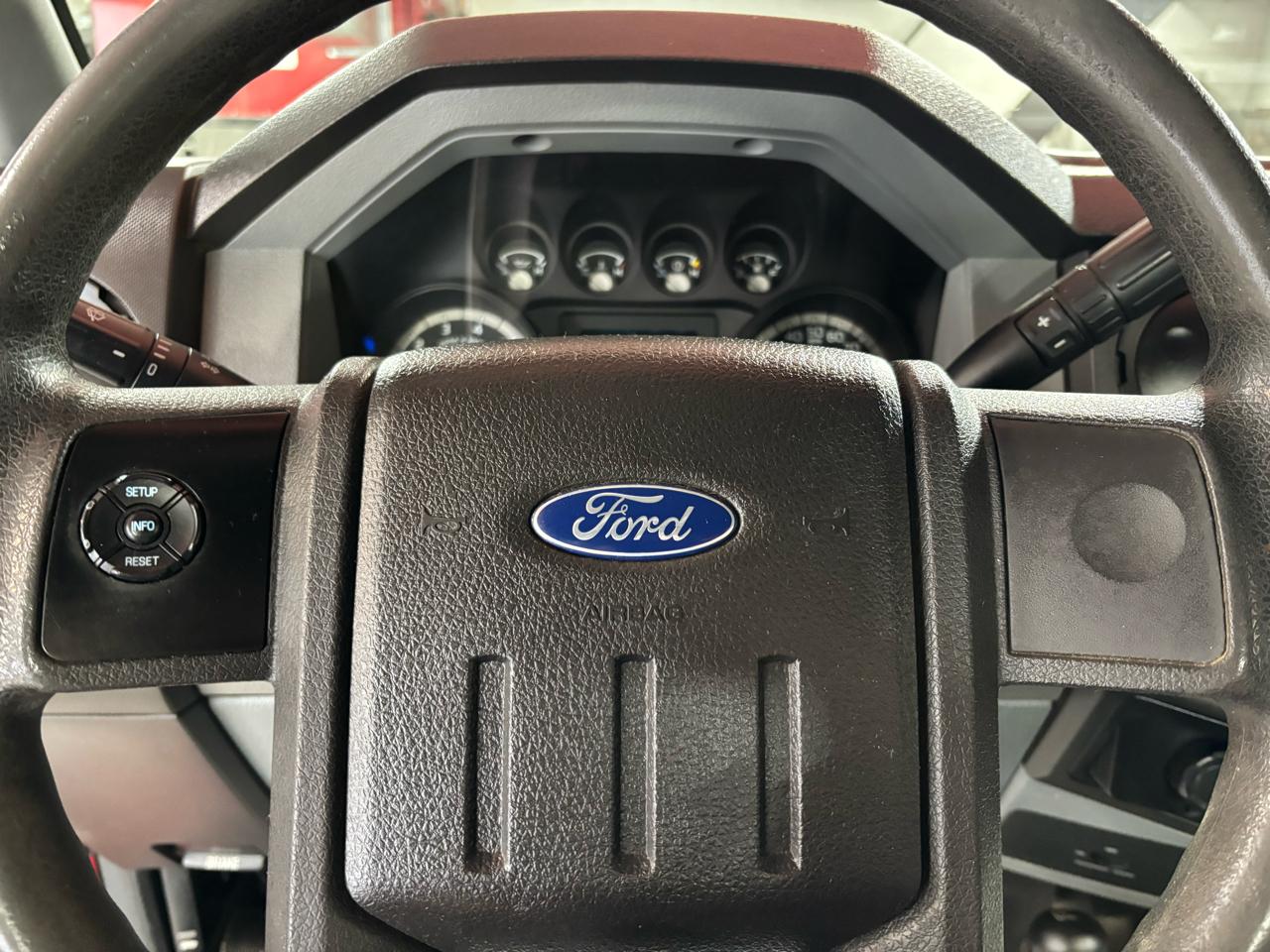 Ford Super Duty F-250 SRW  2016