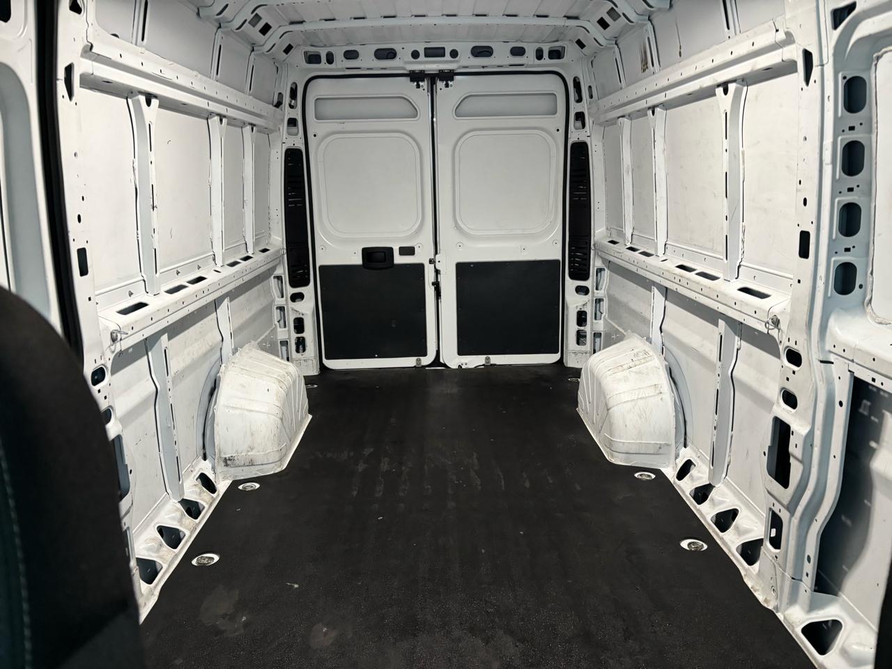 RAM ProMaster Cargo Van  2023
