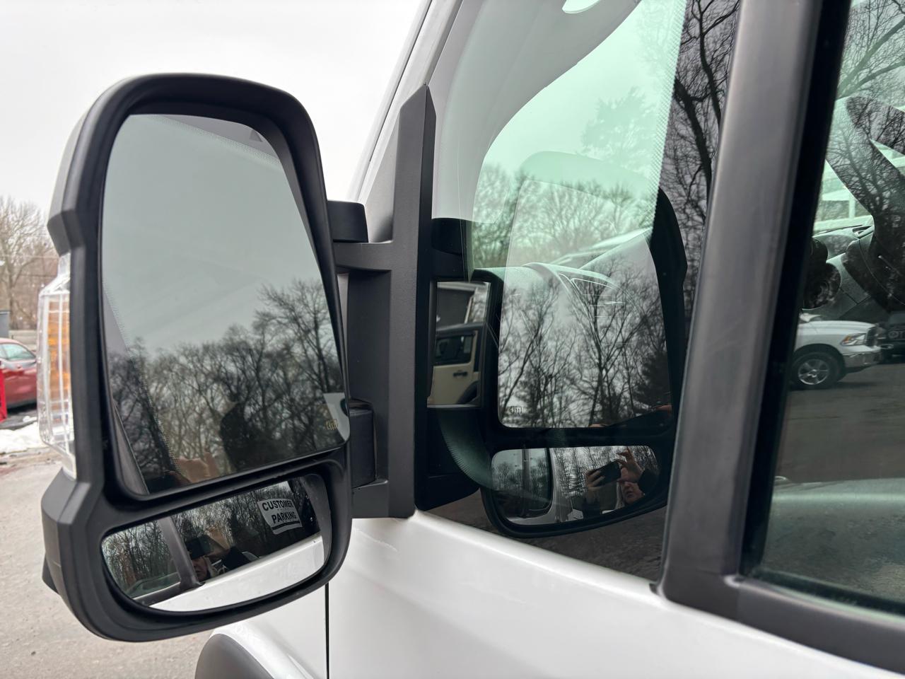 RAM ProMaster Cargo Van  2023