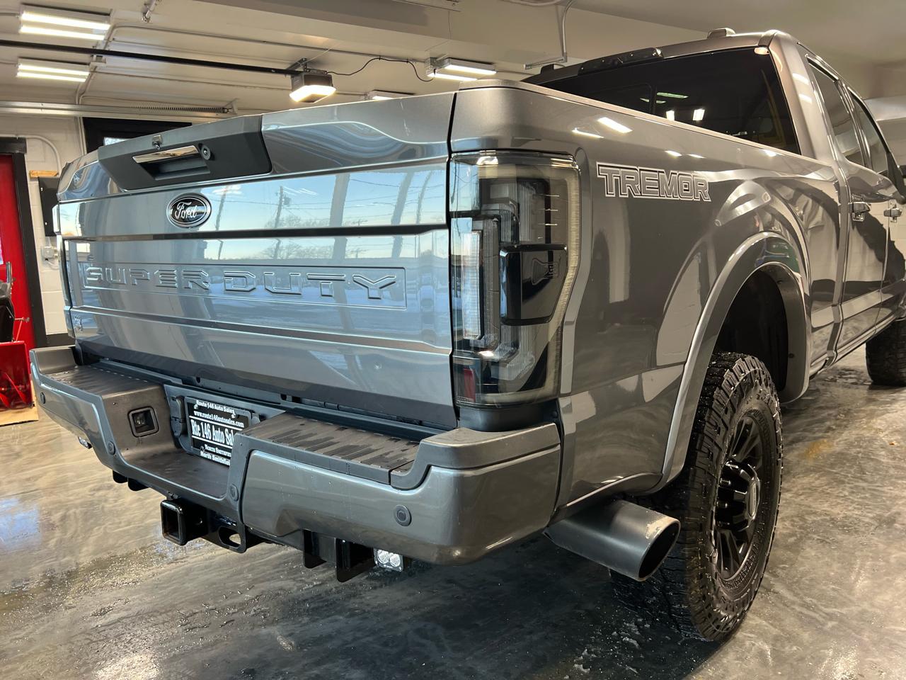 Ford Super Duty F-350 SRW  2022
