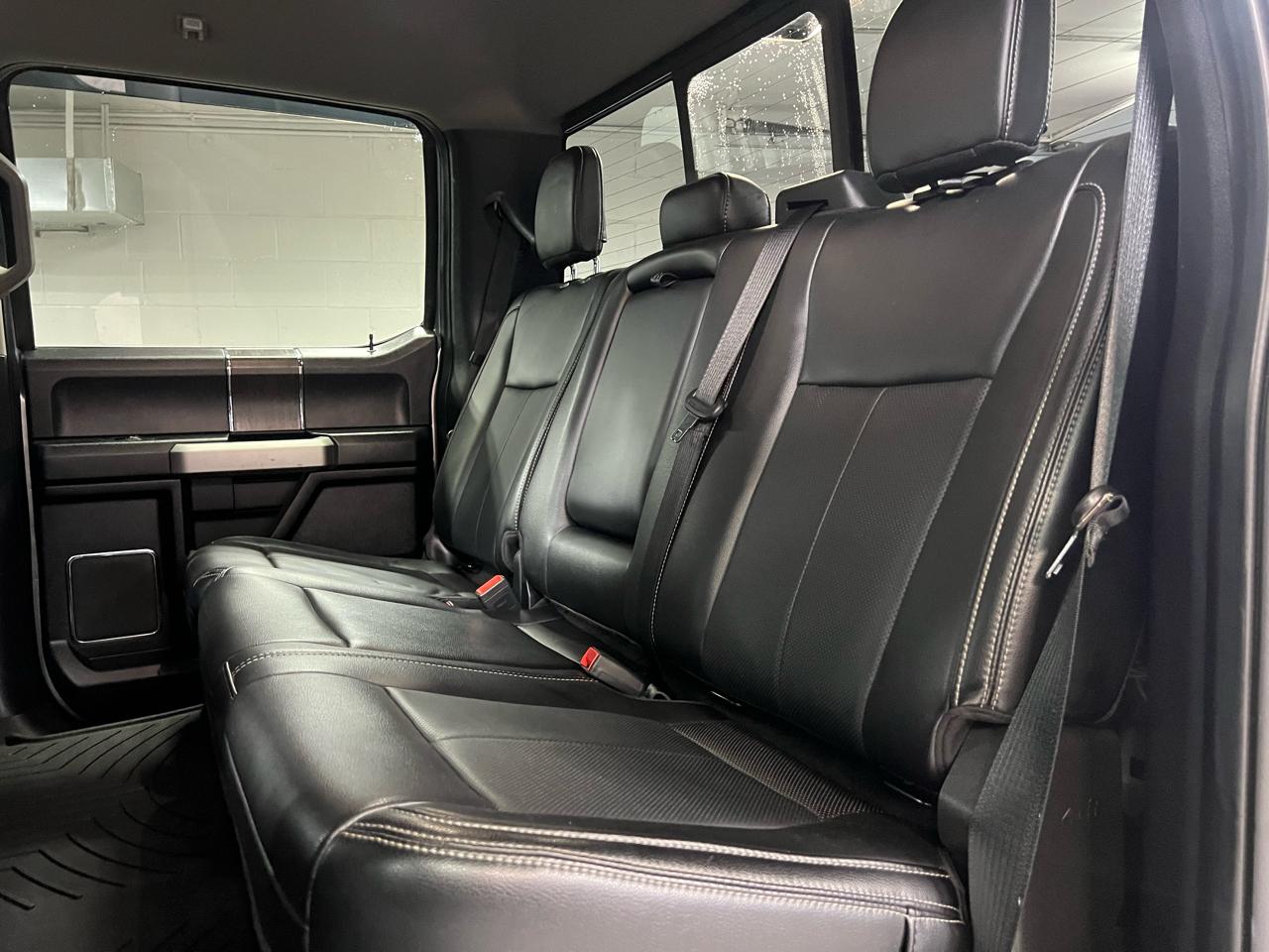 Ford Super Duty F-350 SRW  2021