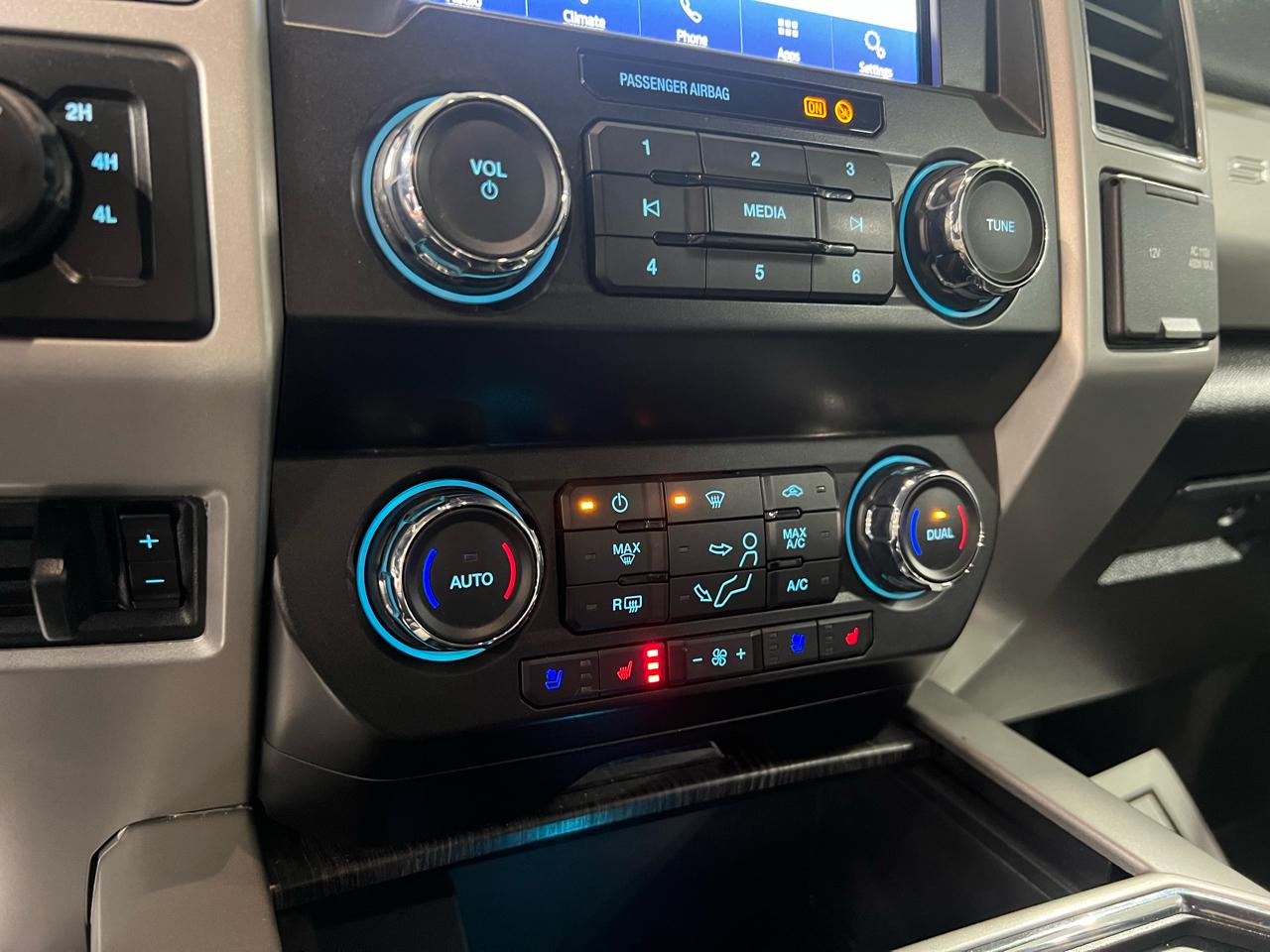 Ford Super Duty F-350 SRW  2021