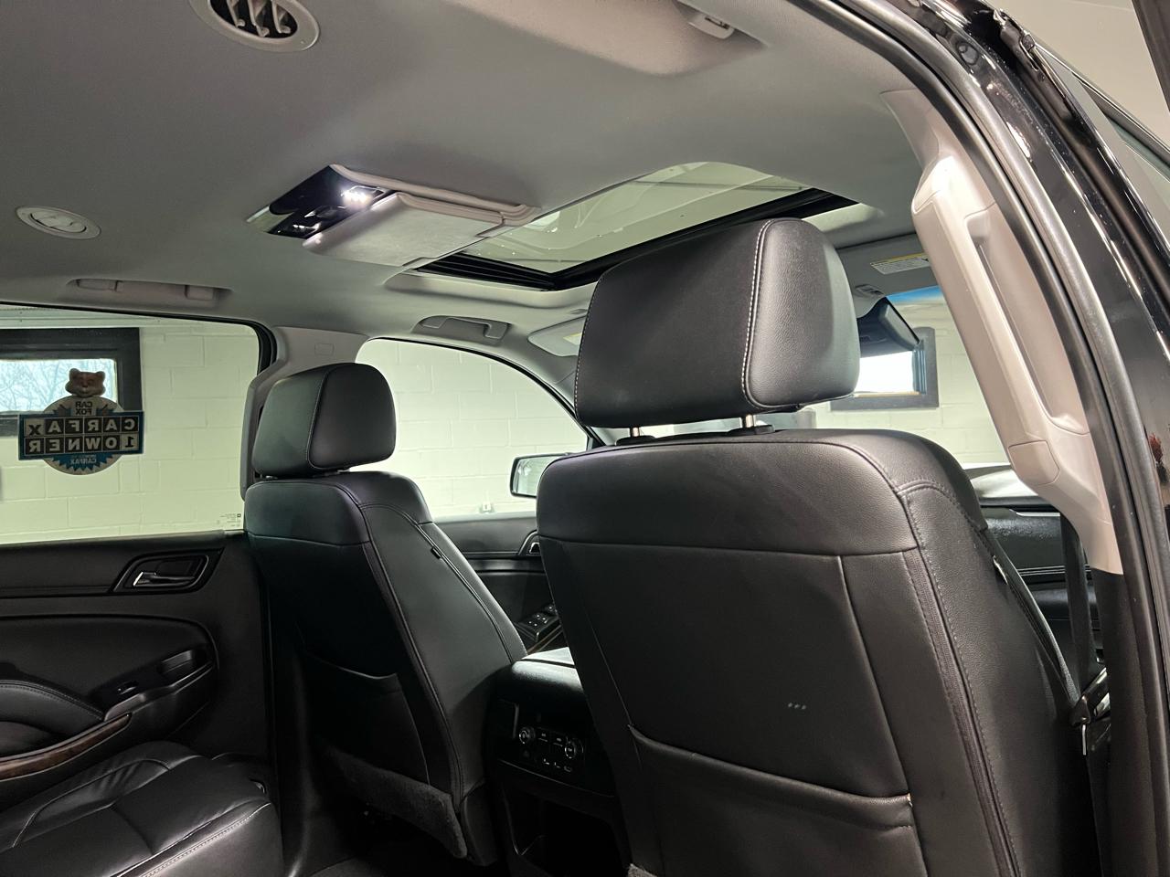 Chevrolet Suburban 4WD 4dr LT 2020