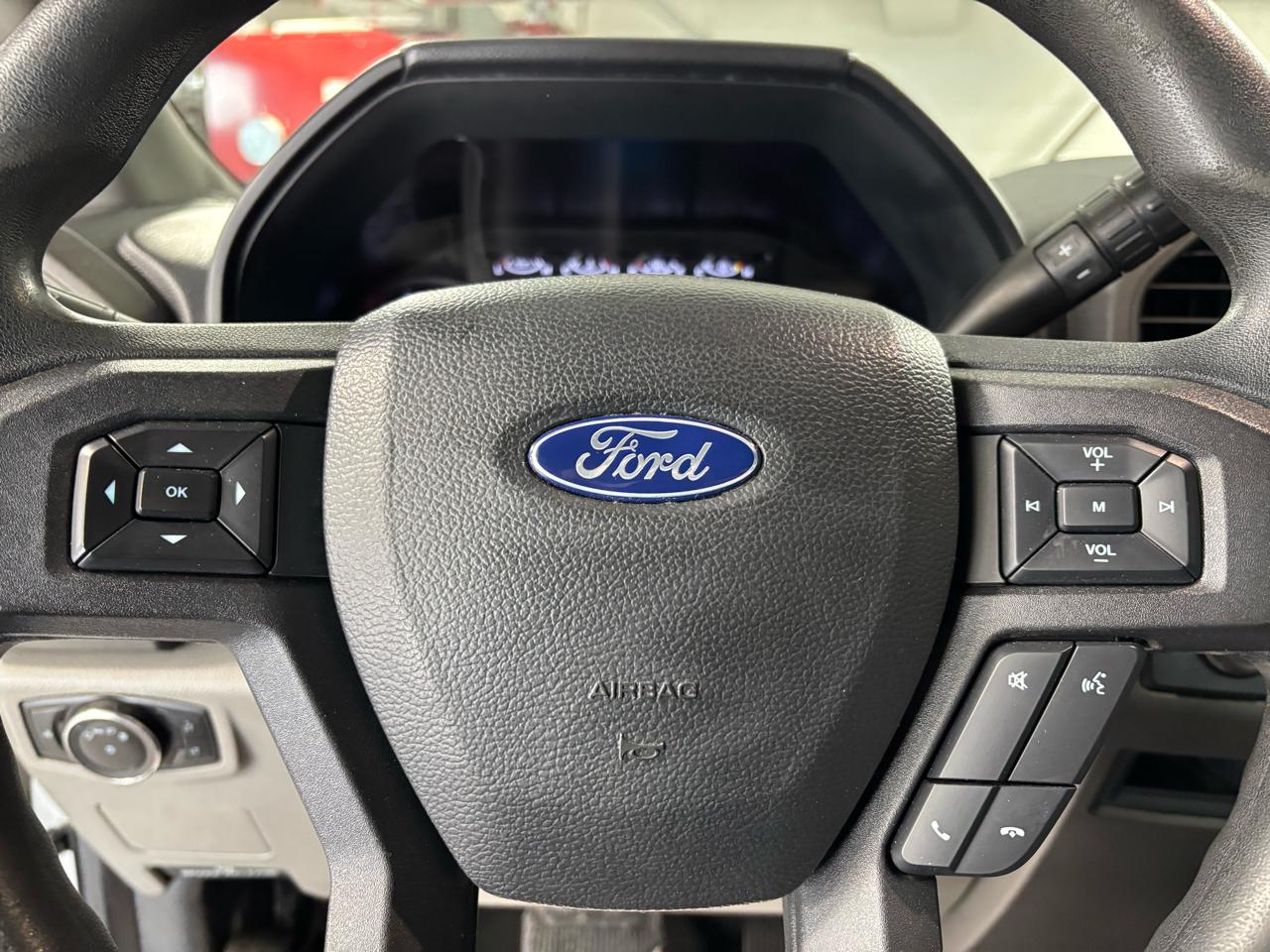 Ford Super Duty F-250 SRW  2022