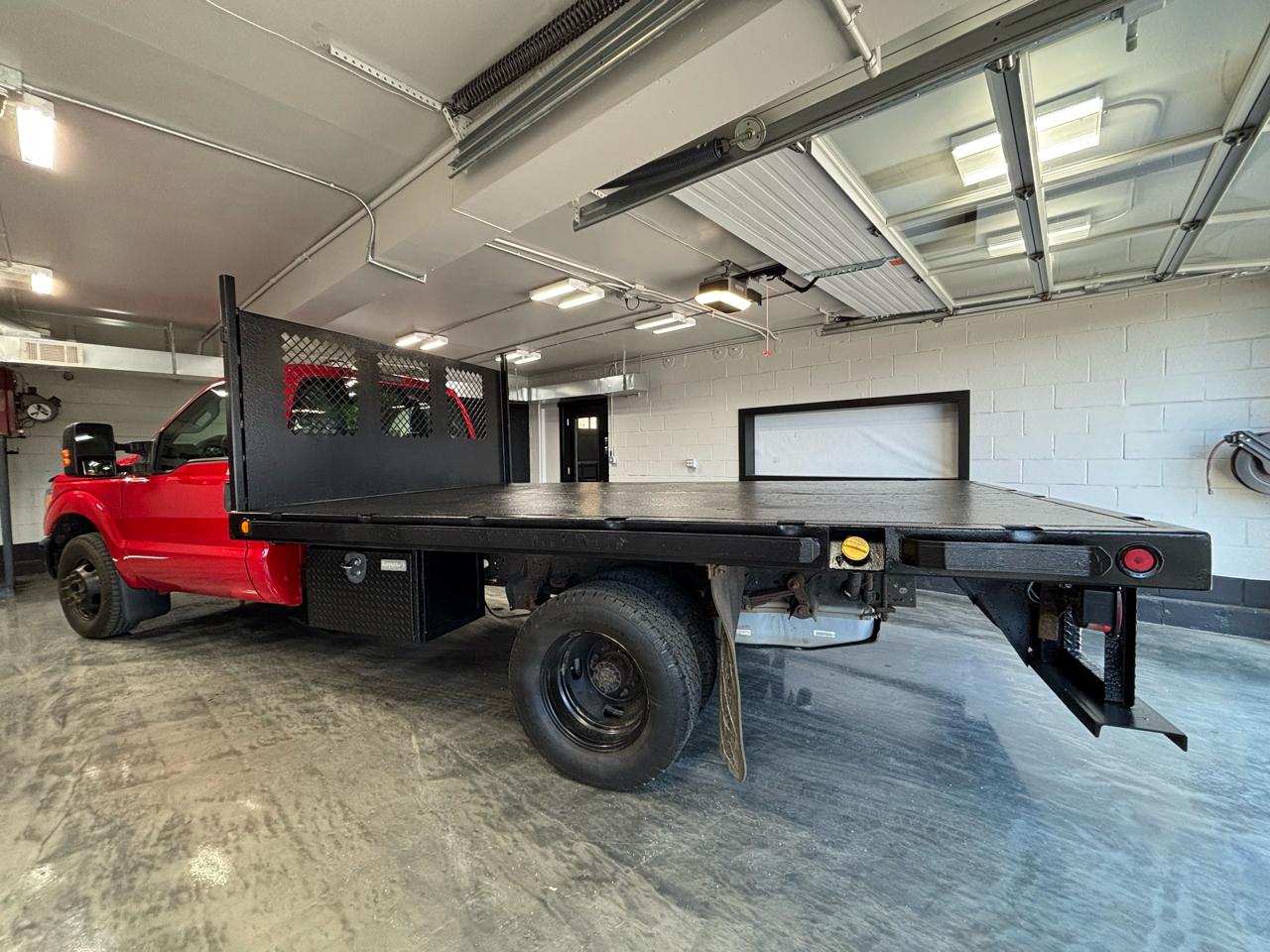 Ford Super Duty F-350 DRW  2015