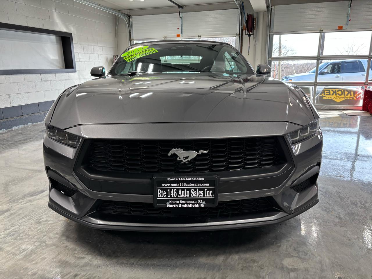 Ford Mustang EcoBoost Convertible 2024