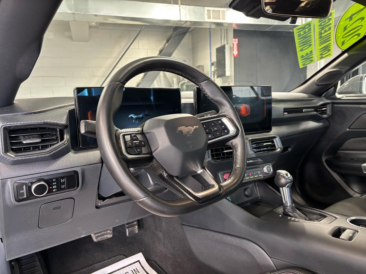 Ford Mustang EcoBoost Convertible 2024