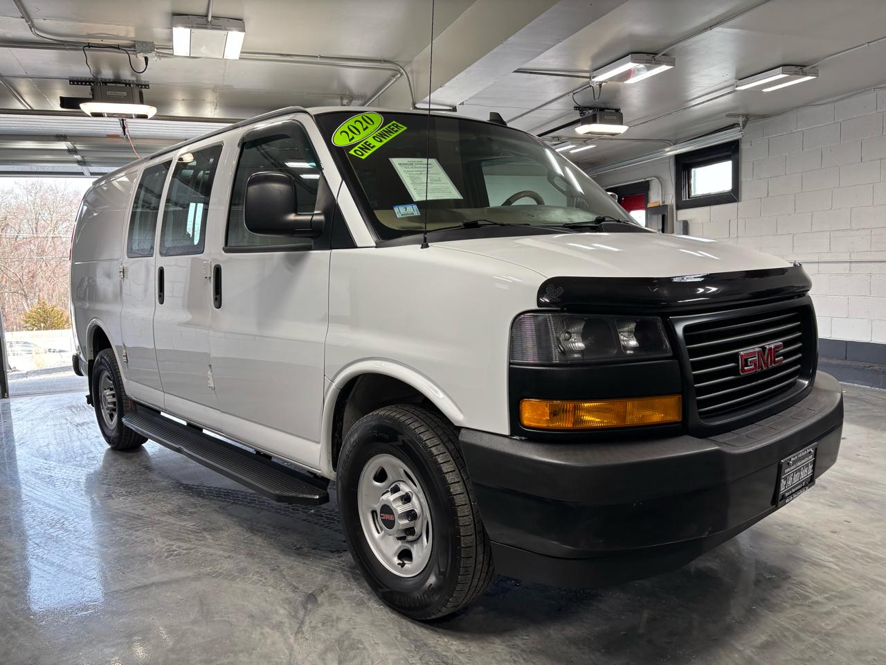 GMC Savana Cargo Van  2020