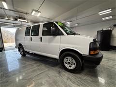 2020 GMC Savana Cargo Van 