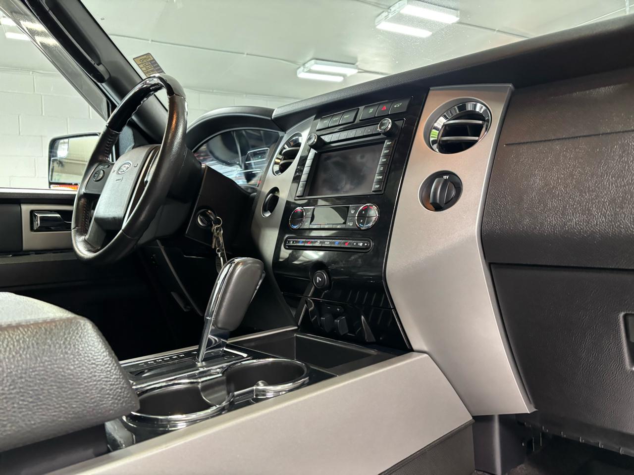 Ford Expedition 4WD 4dr Limited 2014