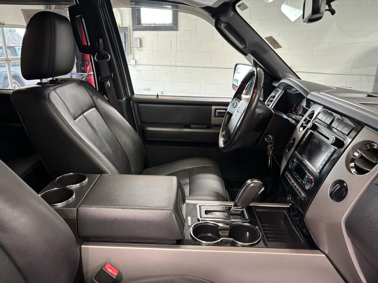 Ford Expedition 4WD 4dr Limited 2014