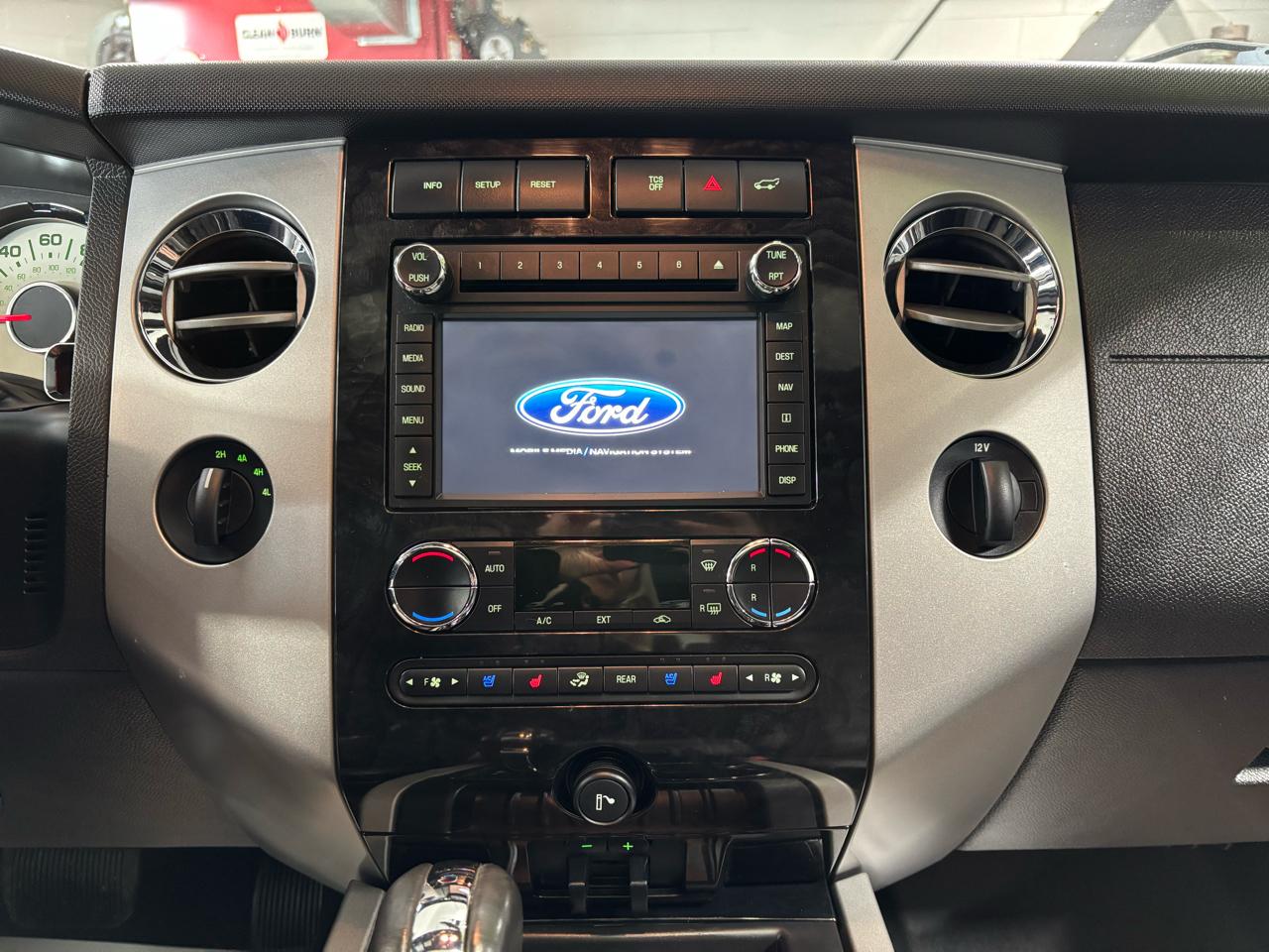 Ford Expedition 4WD 4dr Limited 2014