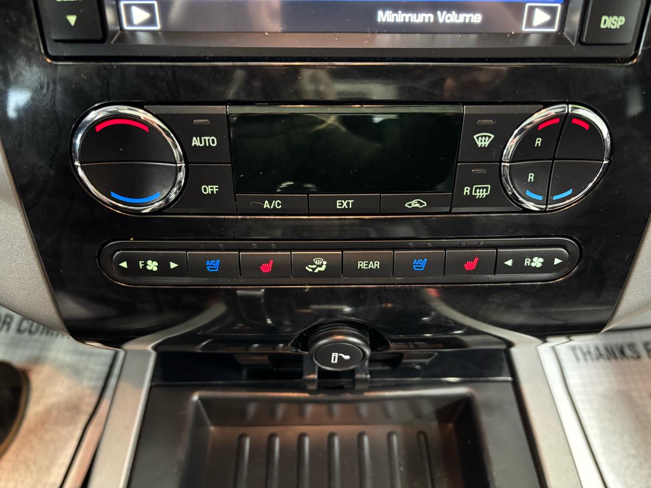 Ford Expedition 4WD 4dr Limited 2014