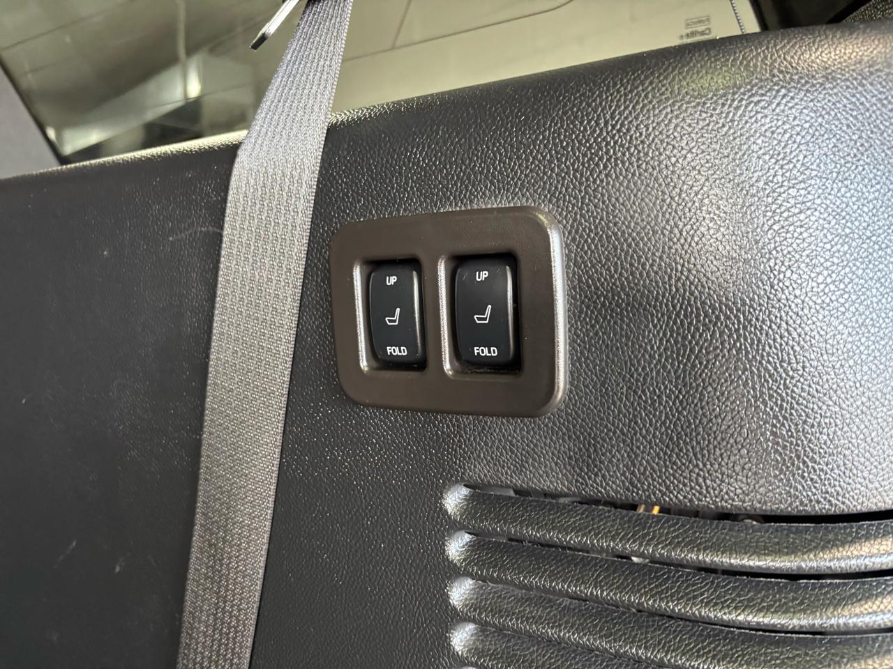 Ford Expedition 4WD 4dr Limited 2014