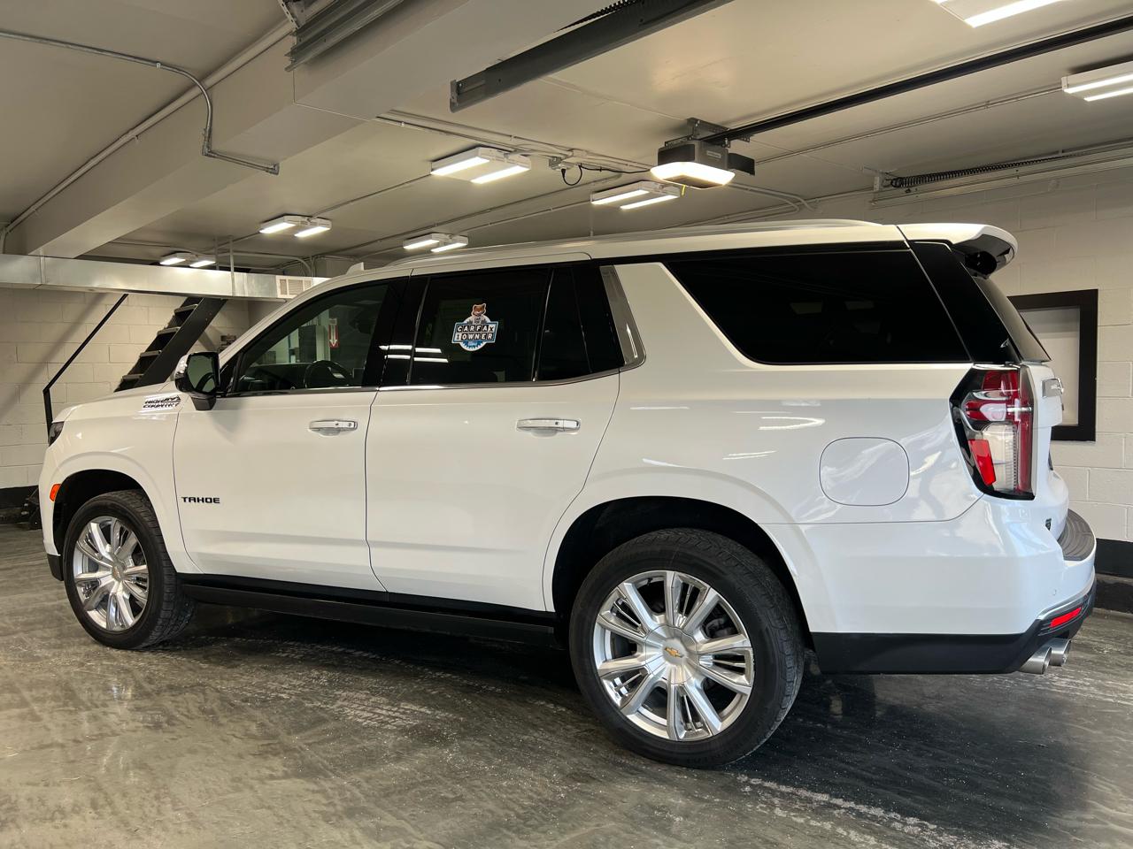 Chevrolet Tahoe 4WD 4dr High Country 2021