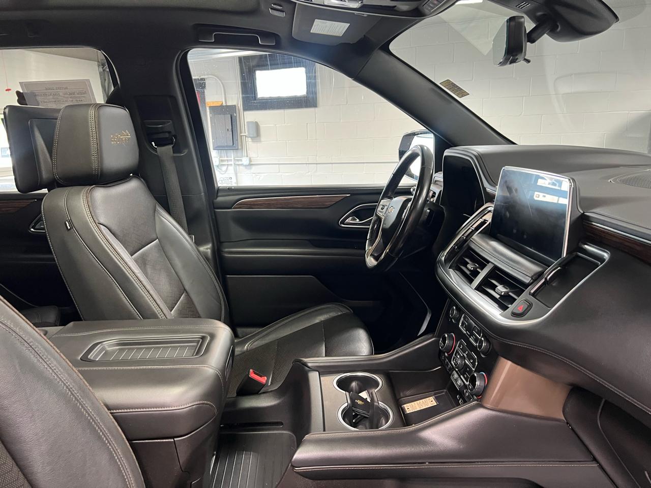 Chevrolet Tahoe 4WD 4dr High Country 2021