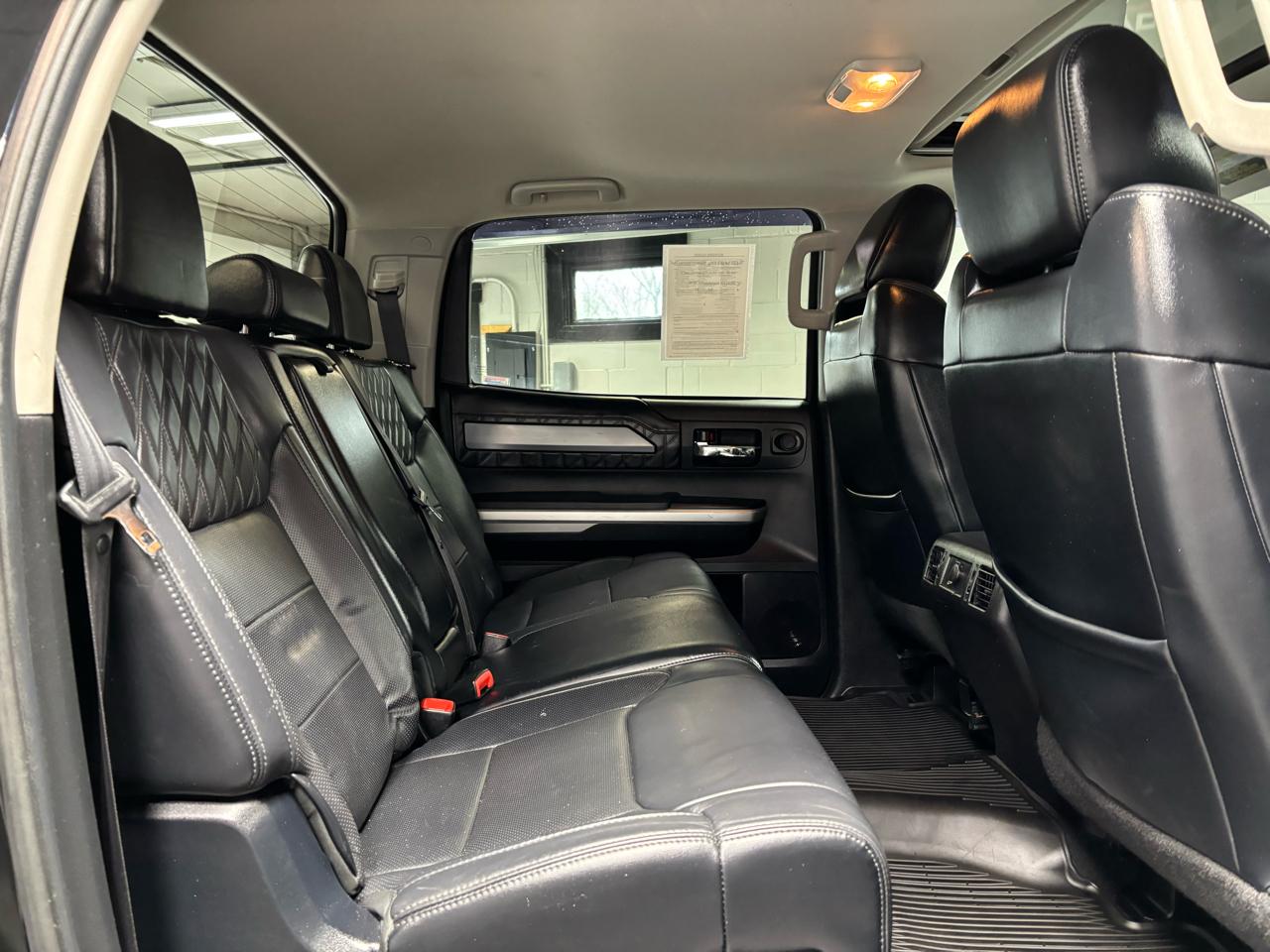 Toyota Tundra 4WD Truck CrewMax 5.7L V8 6-Spd AT Platinum (Natl) 2016