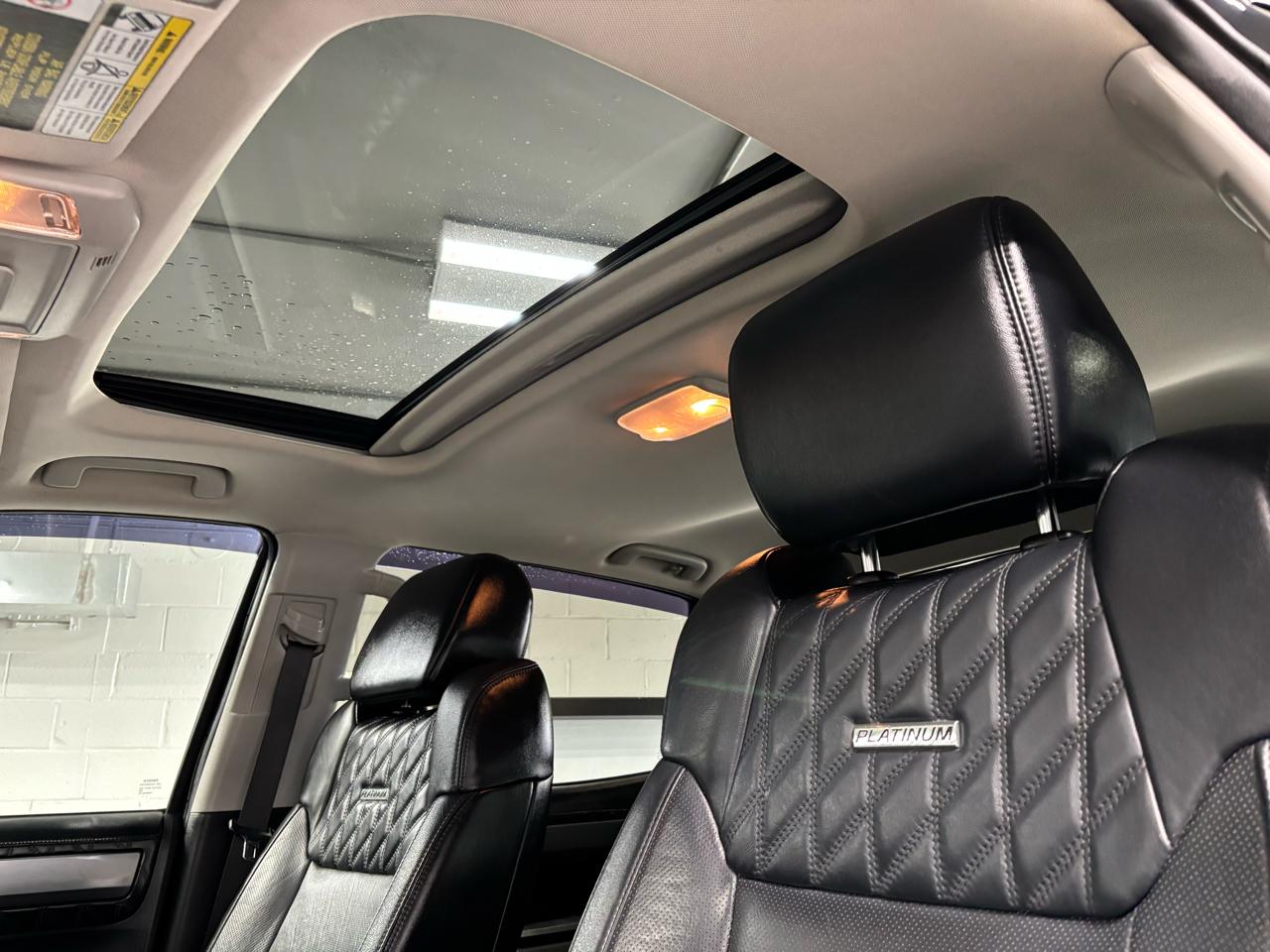 Toyota Tundra 4WD Truck CrewMax 5.7L V8 6-Spd AT Platinum (Natl) 2016