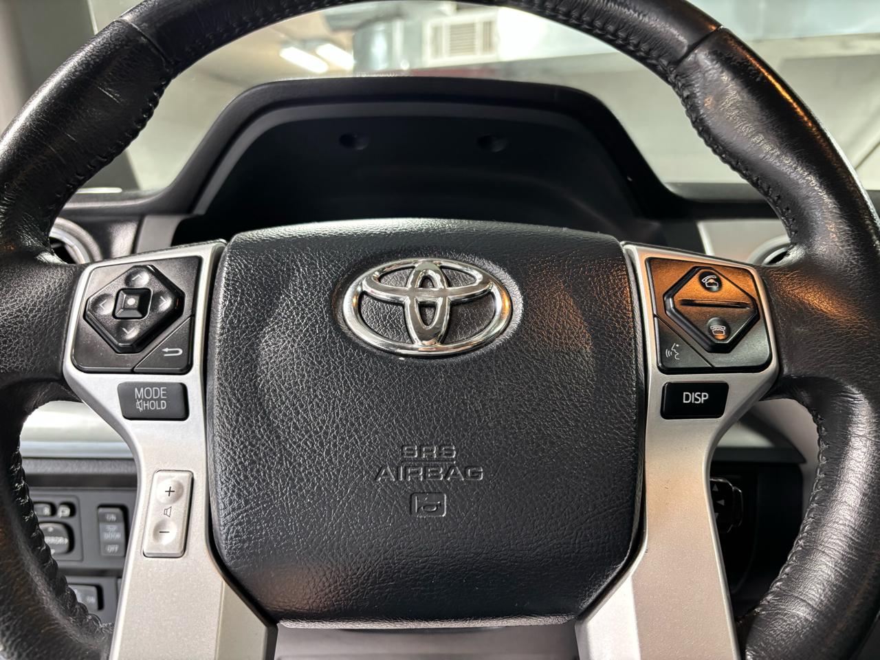 Toyota Tundra 4WD Truck CrewMax 5.7L V8 6-Spd AT Platinum (Natl) 2016