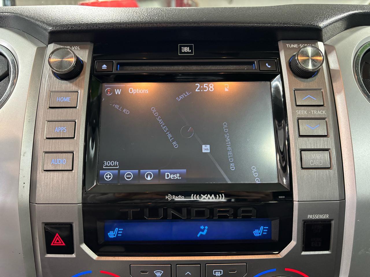 Toyota Tundra 4WD Truck CrewMax 5.7L V8 6-Spd AT Platinum (Natl) 2016