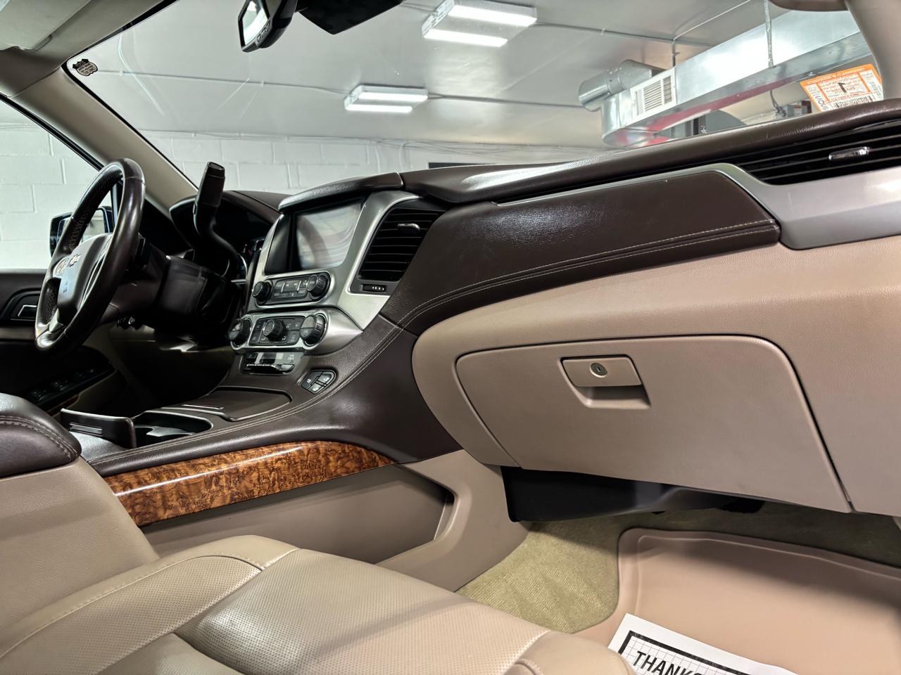 Chevrolet Suburban 4WD 4dr 1500 LTZ 2016