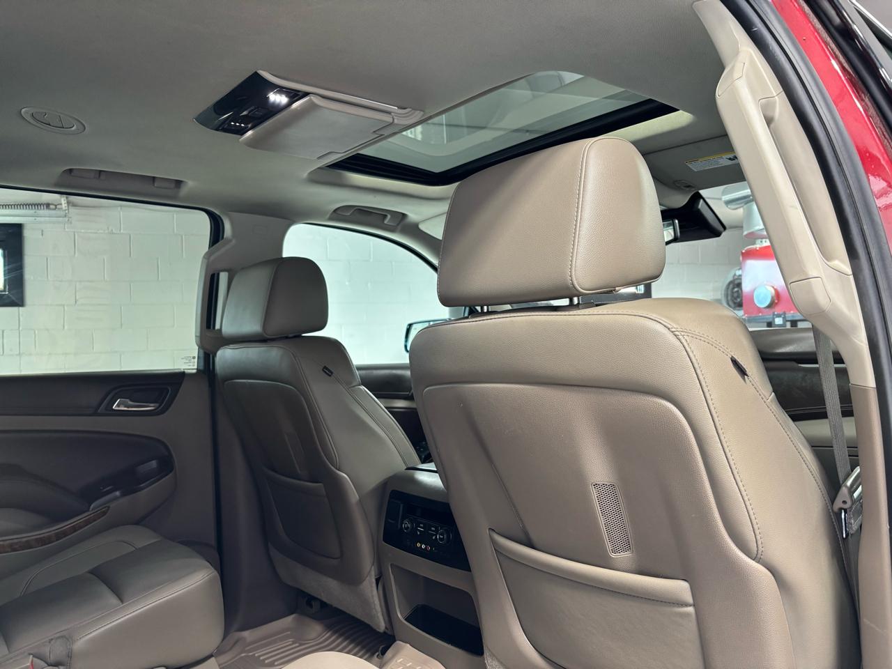Chevrolet Suburban 4WD 4dr 1500 LTZ 2016