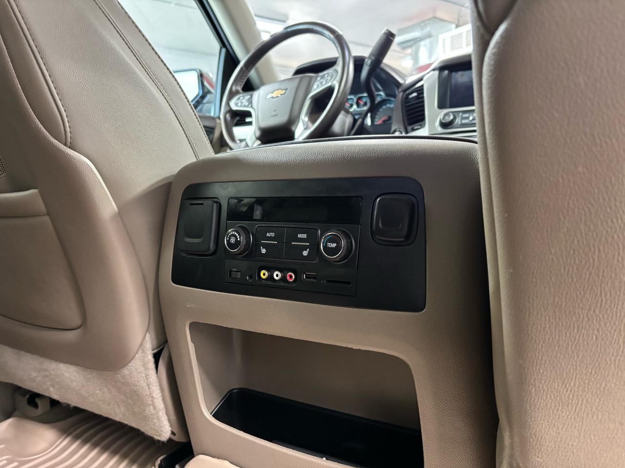 Chevrolet Suburban 4WD 4dr 1500 LTZ 2016