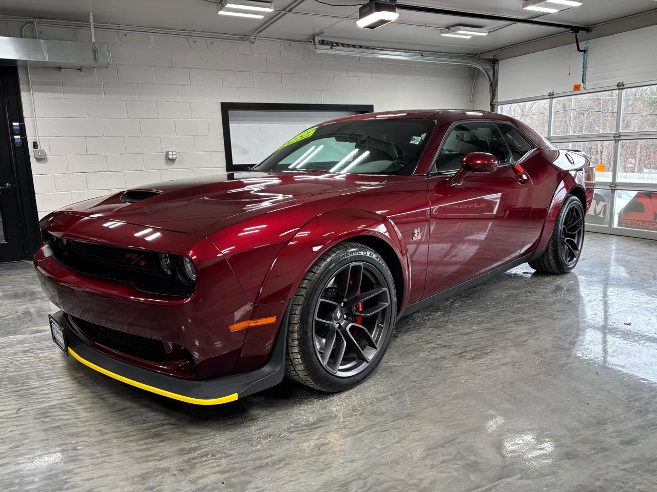 Dodge Challenger R/T Scat Pack Widebody RWD 2019