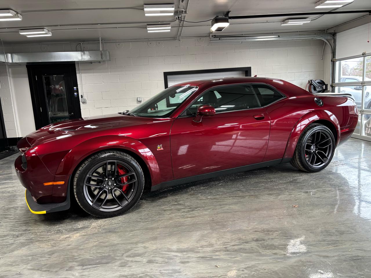 Dodge Challenger R/T Scat Pack Widebody RWD 2019