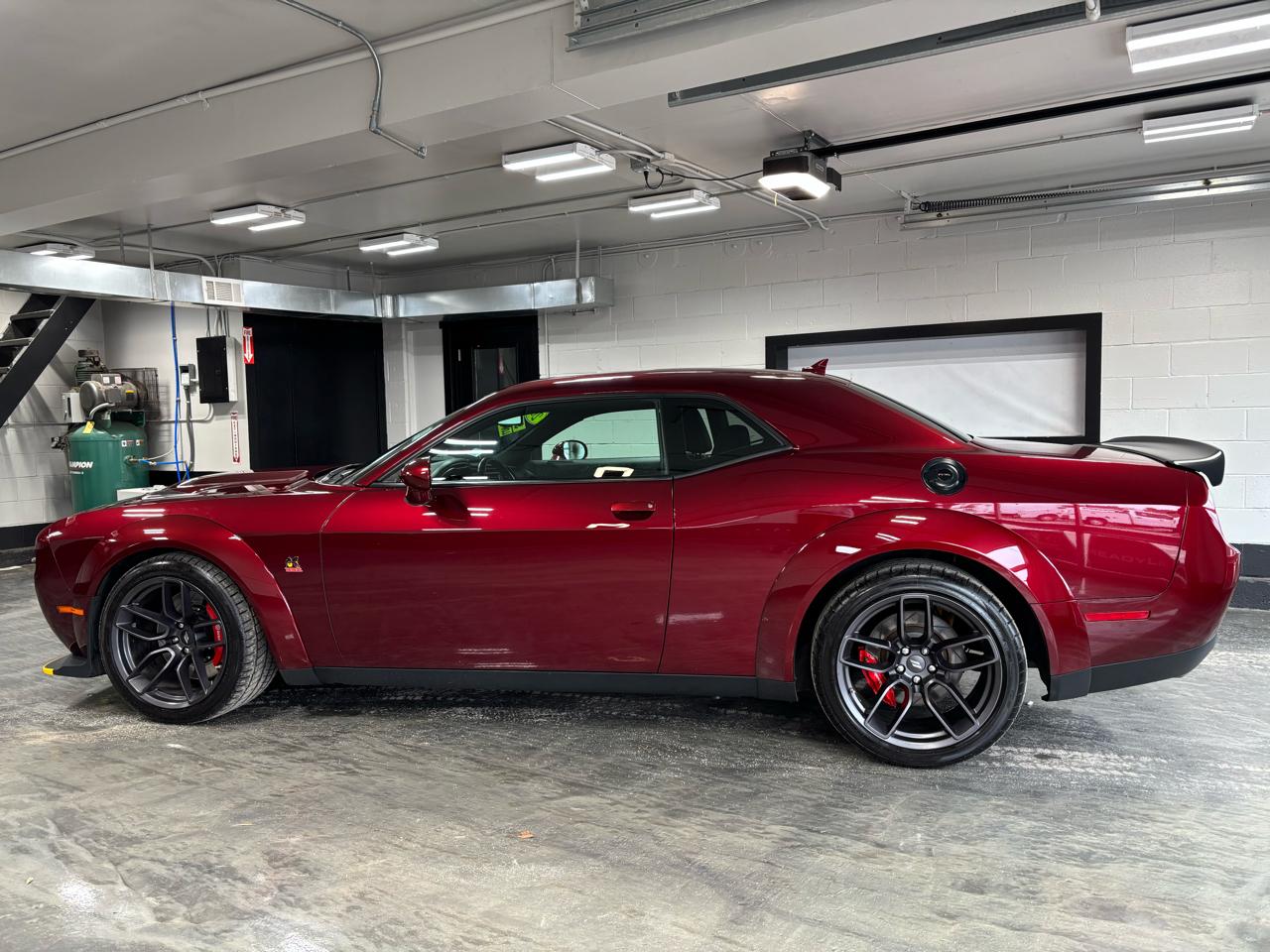 Dodge Challenger R/T Scat Pack Widebody RWD 2019