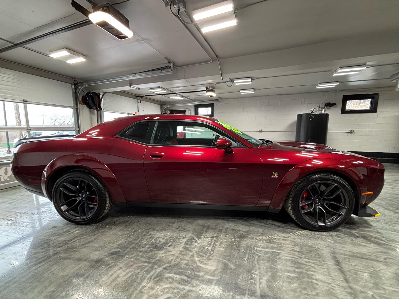 Dodge Challenger R/T Scat Pack Widebody RWD 2019