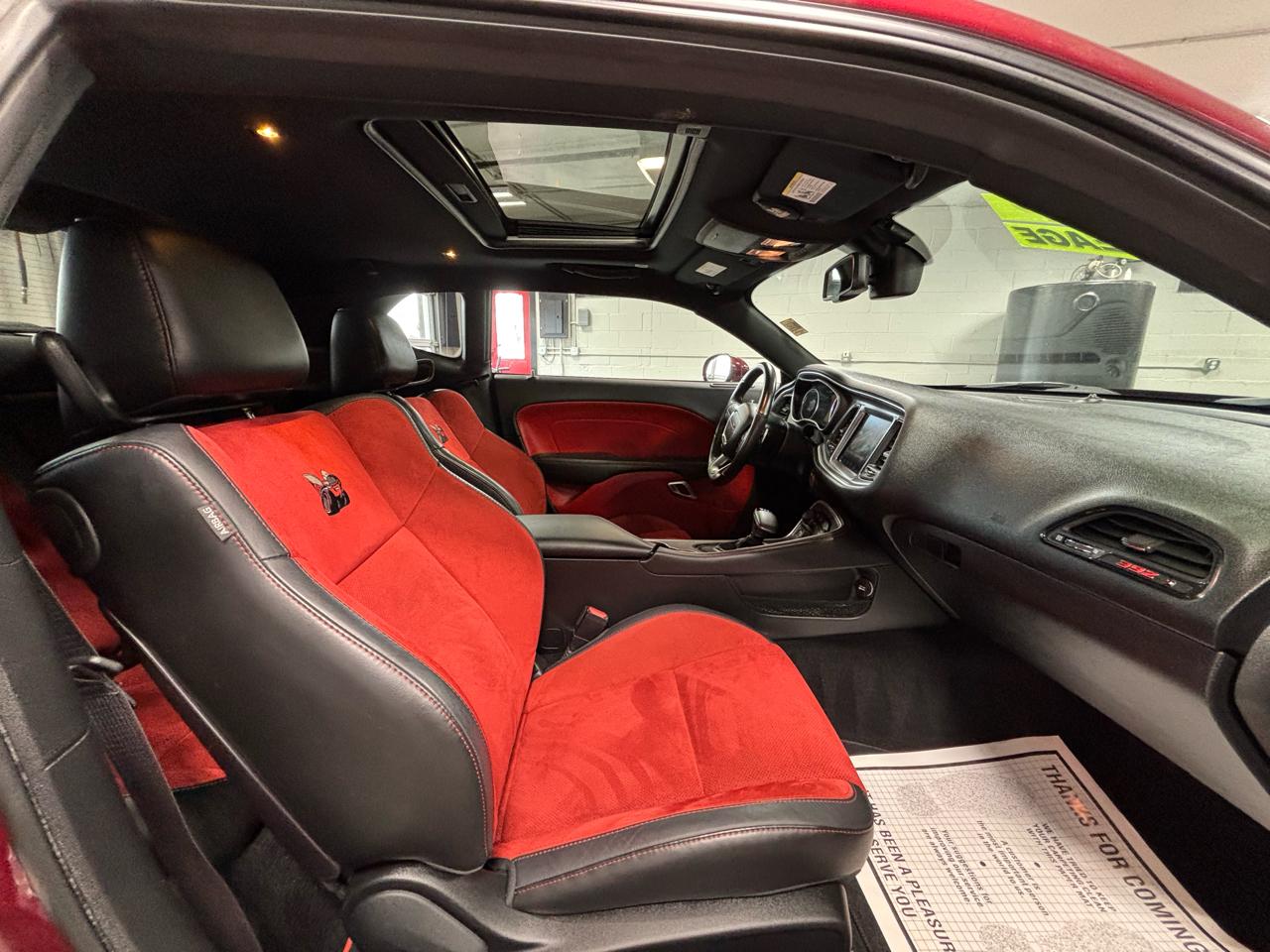 Dodge Challenger R/T Scat Pack Widebody RWD 2019