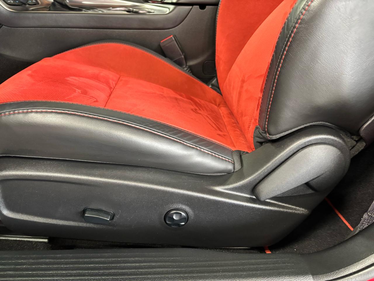 Dodge Challenger R/T Scat Pack Widebody RWD 2019