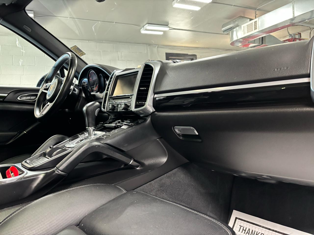 Porsche Cayenne AWD 4dr 2016