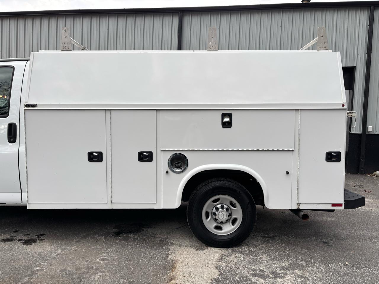 Chevrolet Express Commercial Cutaway  2017