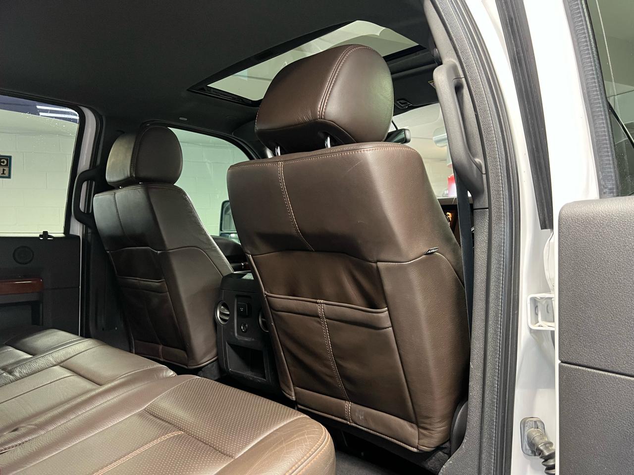 Ford Super Duty F-350 SRW 4WD Crew Cab 156" King Ranch 2016