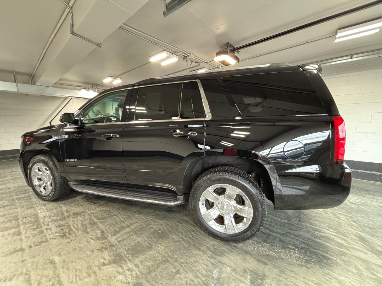 Chevrolet Tahoe 4WD 4dr Premier 2017