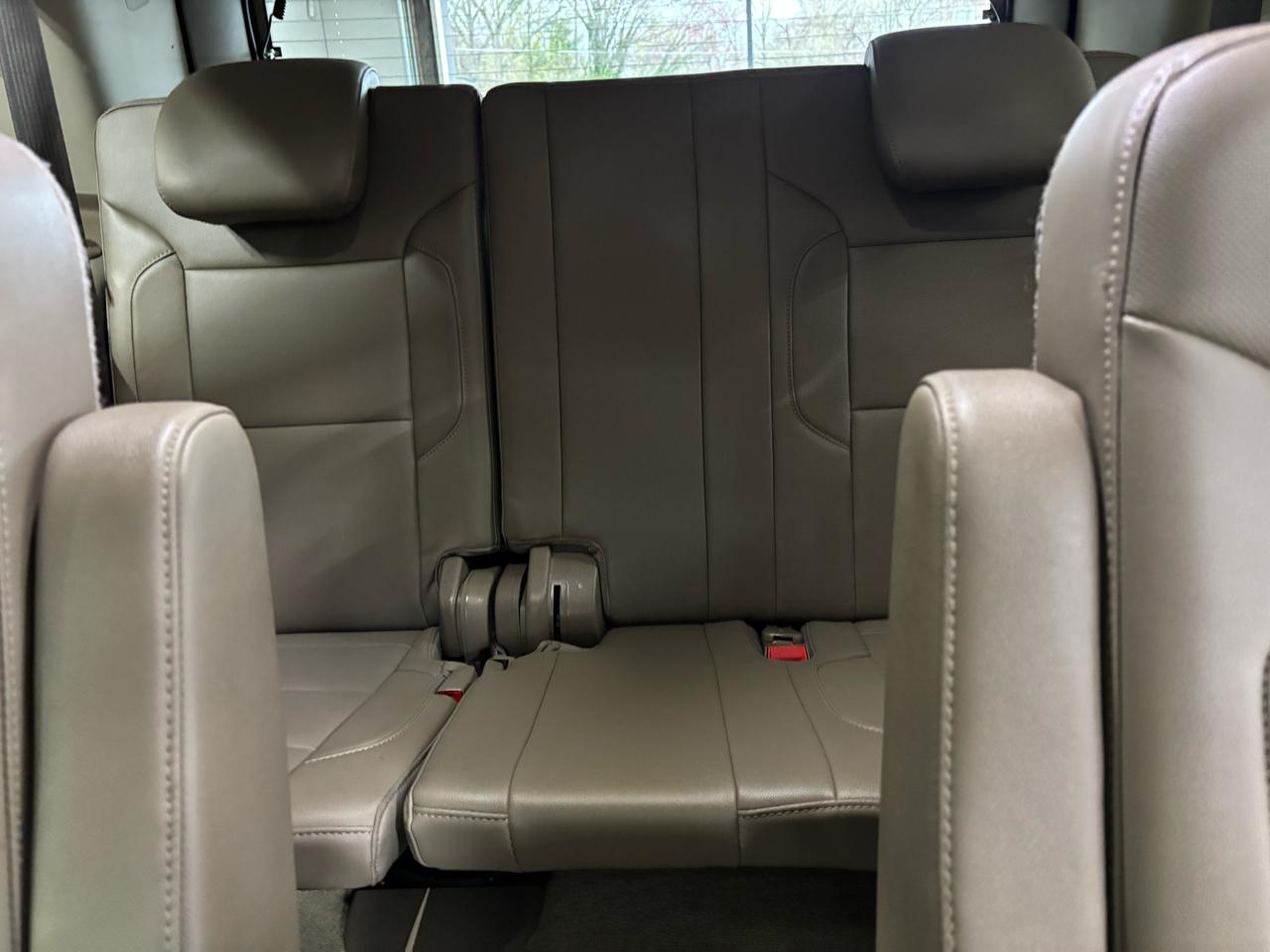 Chevrolet Tahoe 4WD 4dr Premier 2017