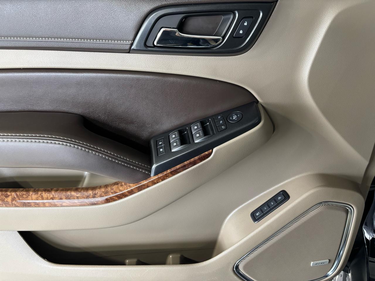 Chevrolet Tahoe 4WD 4dr Premier 2017