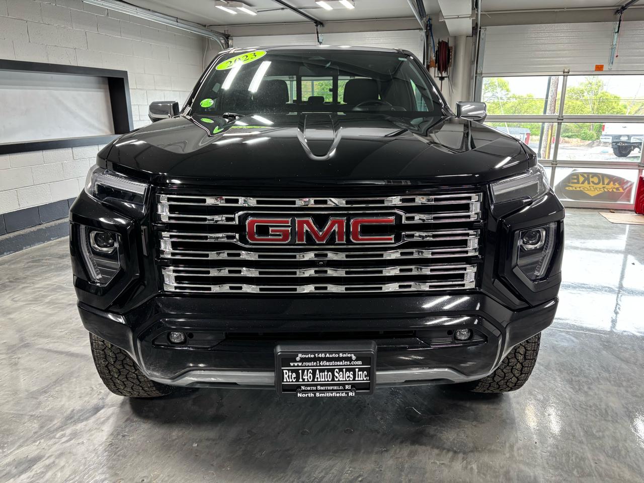 GMC Canyon 4WD Crew Cab Denali 2023