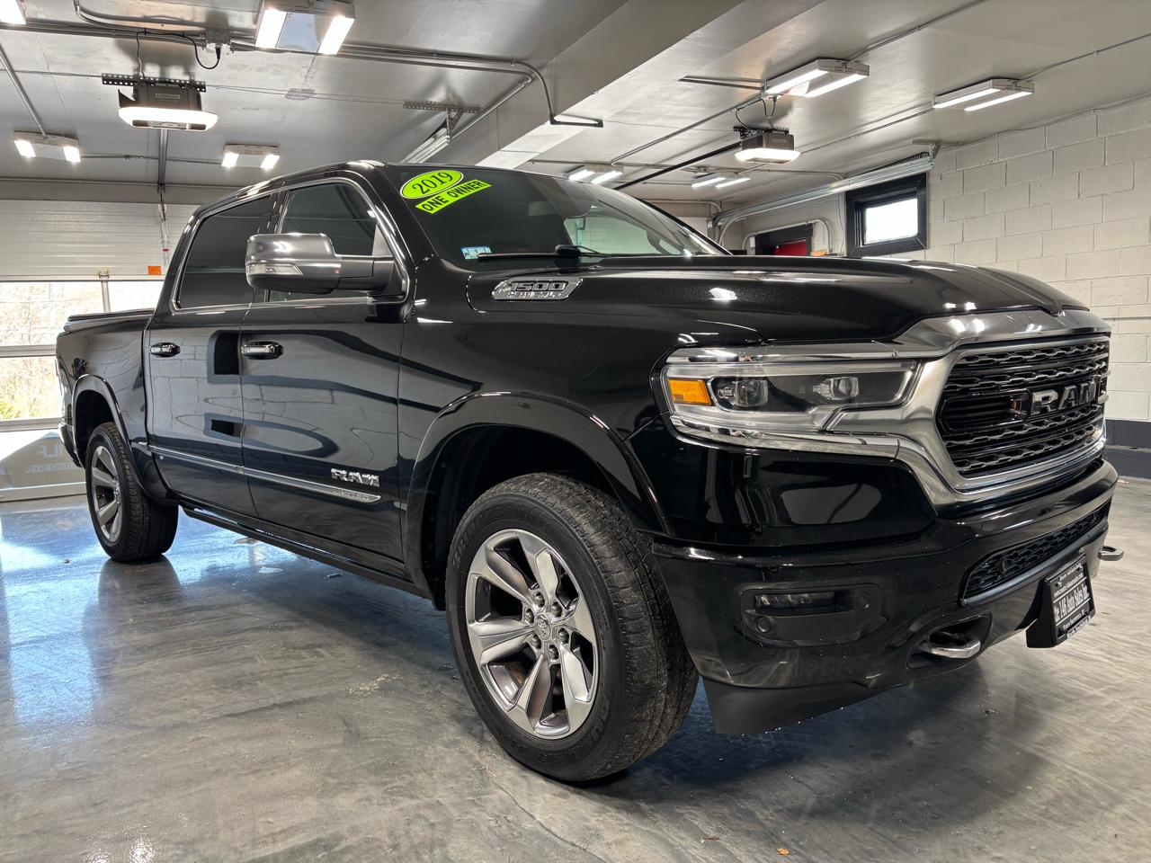 RAM 1500 Limited 4x4 Crew Cab 5'7" Box 2019