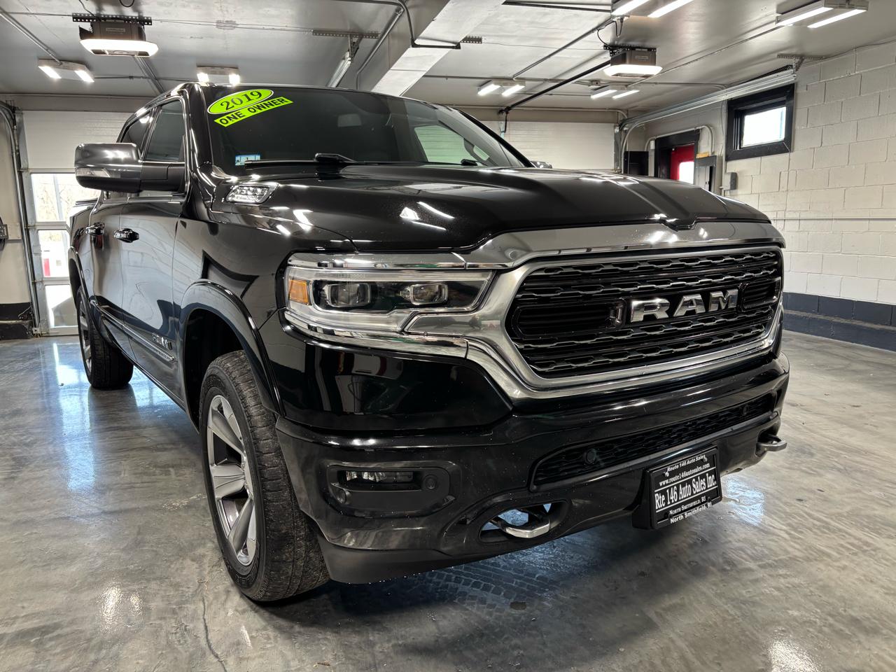 RAM 1500 Limited 4x4 Crew Cab 5'7" Box 2019