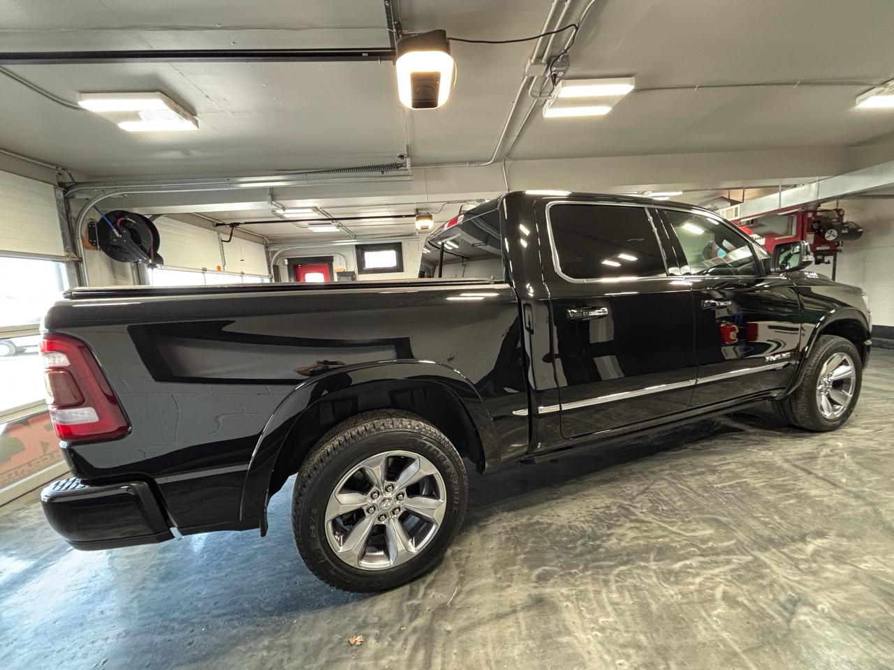 RAM 1500 Limited 4x4 Crew Cab 5'7" Box 2019