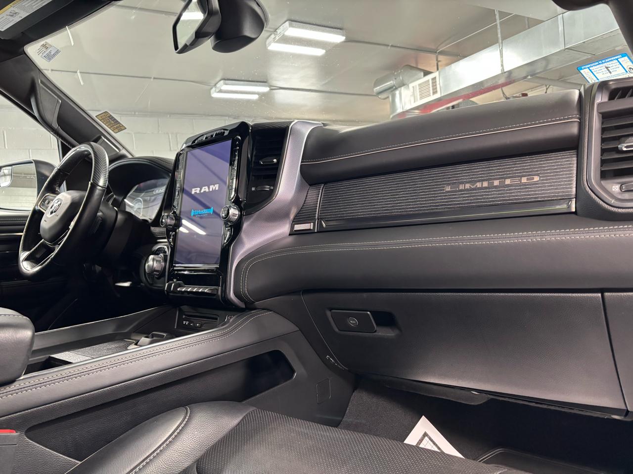 RAM 1500 Limited 4x4 Crew Cab 5'7" Box 2019