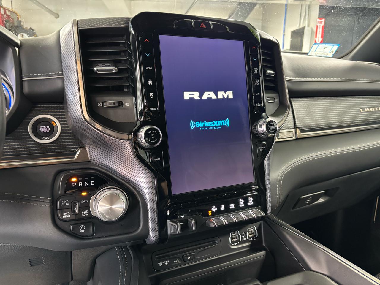RAM 1500 Limited 4x4 Crew Cab 5'7" Box 2019
