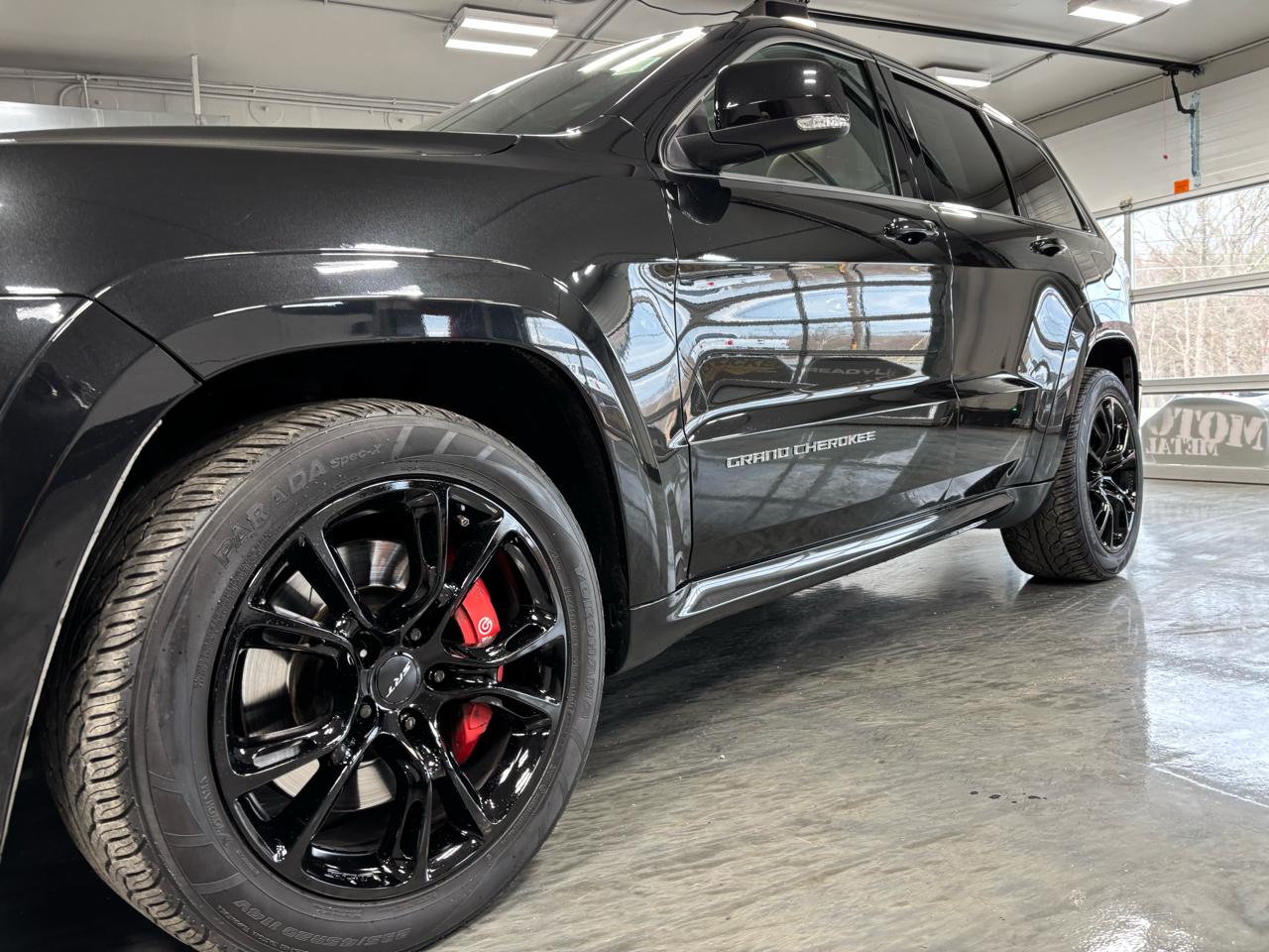 Jeep Grand Cherokee 4WD 4dr SRT 2015