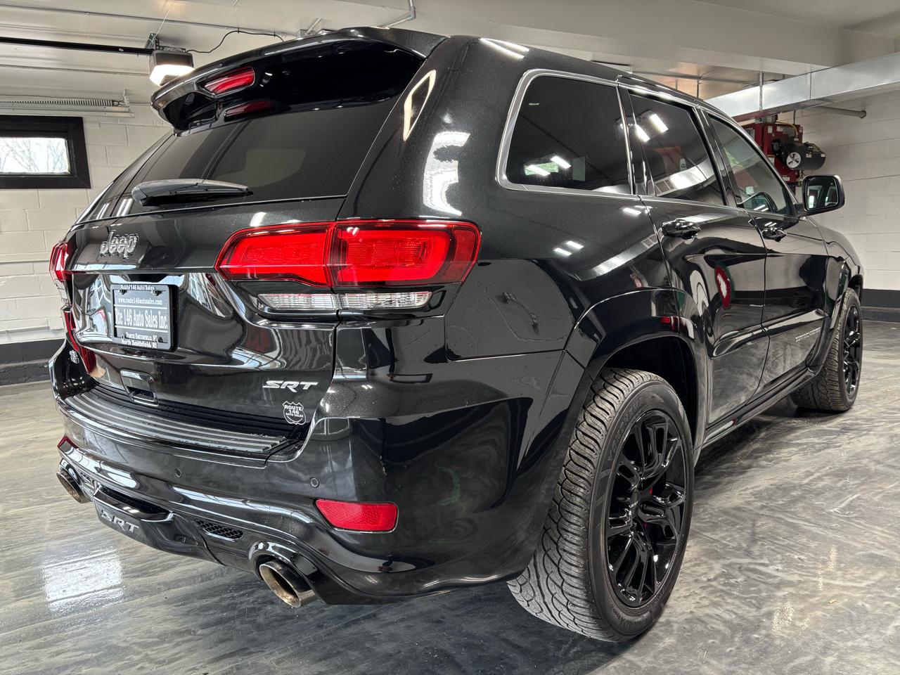 Jeep Grand Cherokee 4WD 4dr SRT 2015