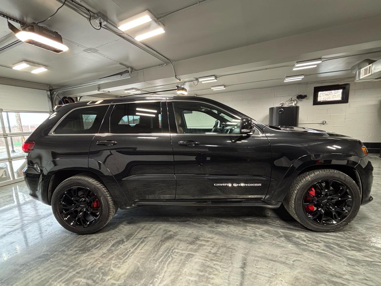 Jeep Grand Cherokee 4WD 4dr SRT 2015